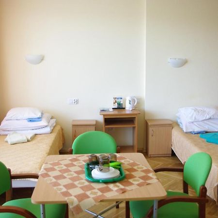 Osrodek Uzdrowiskowy Beskid Hotell Wysowa-Zdrój Exteriör bild