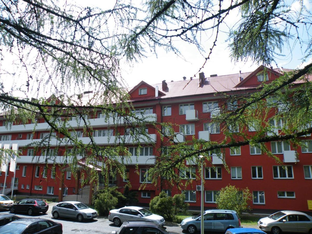 Osrodek Uzdrowiskowy Beskid Hotell Wysowa-Zdrój Exteriör bild